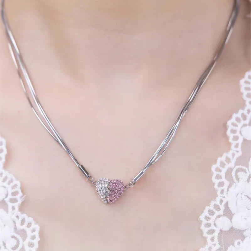 Collares magnéticos de amor rosa plateados